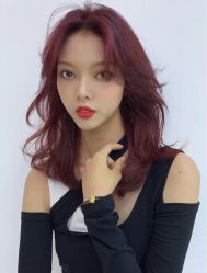 -变画·发型STUDIO