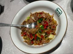 -费大厨辣椒炒肉(黄兴中心广场店)