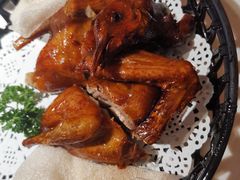 秘制脆皮乳鸽-避风塘·老港味餐厅(虹口龙之梦店)