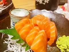 三文鱼七切-六本目日式料理(珊瑚沙家园店)