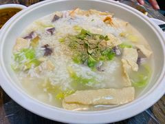 -官塘陈记鱼生·潮汕砂锅粥·牛肉火锅(潮枫路总店)