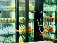 -浅深(世茂滨江精品店)