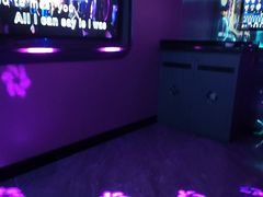 -凡花主题KTV(天虹店)