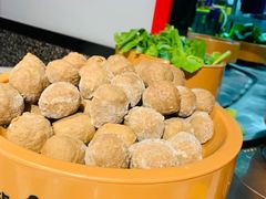 -龍歌自助小火锅(市北和达中心城店)