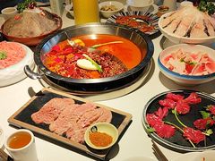 -茅草房·河畔园林火锅