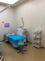 -海峡医疗美容医院