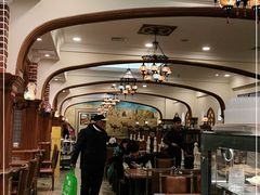-清真·玛丽亚新疆菜主题餐厅(浙江中路店)