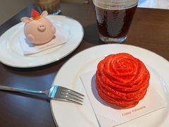 -Fridi Patisserie Cafe