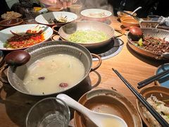 -吃饭皇帝大(长宁龙之梦店)
