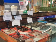 -亚马逊环球美食百汇(新城吾悦广场店)