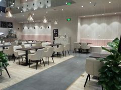-钟书阁(群光广场店)