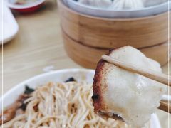 -珊珊小笼馆(仙霞路店)