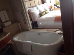 -上海雅居乐万豪侯爵酒店