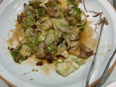 -海派美食·家宴海鲜青岛菜·石锅鲽鱼头(东方城店)
