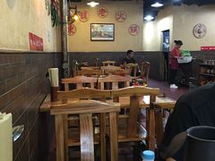 大堂-东镇老火锅(长春路首店)