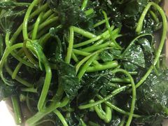 -老三样·美食研究中心(世贸路店)