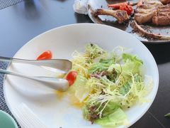 -三亚亚龙湾瑞吉酒店·宴悦Driftwood·游水海鲜·牛排·草坪·私人定制