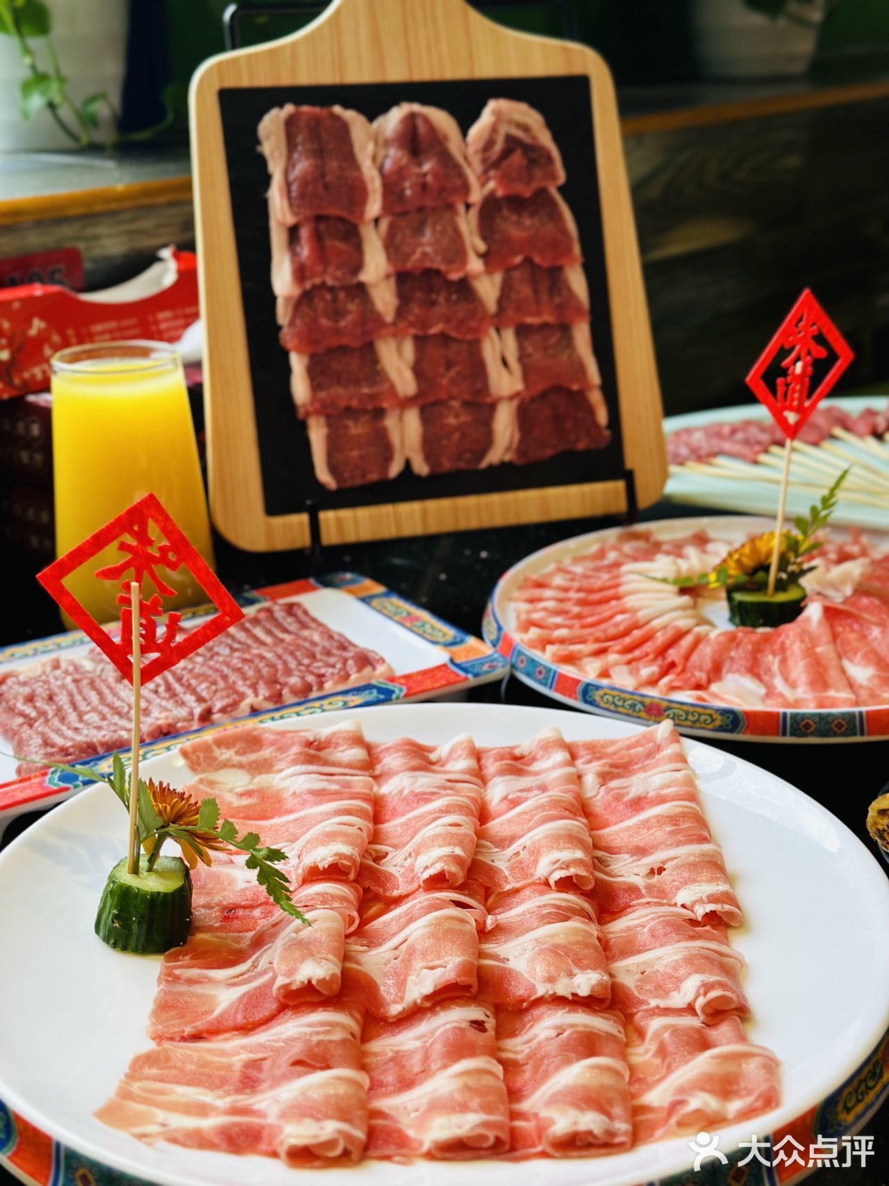 来京悦沉浸式大口吃肉肉✌️