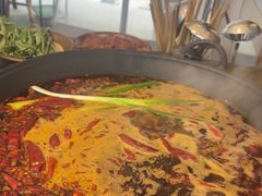 -黄潇洒老火锅(九眼桥宏济巷店)