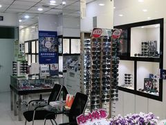 -爱视眼镜(贵州路店)