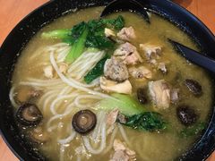 -老妈米线(港龙店)