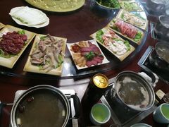 全牛火锅-周老三跷脚牛肉·全牛火锅(非遗传承店)