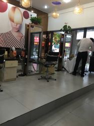 -佰亿Salon·烫染造型