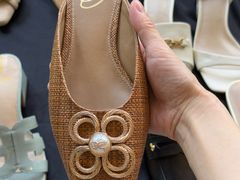 -广州周大福金融中心