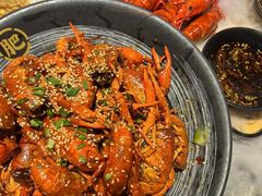 -肥肥虾庄·金牌油焖大虾(杨园滨江时代walk店)