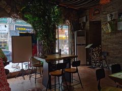 露天位-盘炉forenza·云贵川融合小食堂 ( 钟楼中柳巷店)