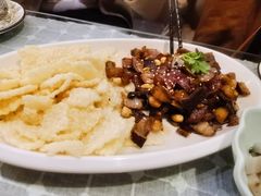 锅巴牦牛肉-小厨子私房菜·云南美食店