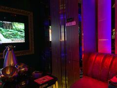 -温莎KTV(珠江路店)