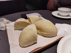 雪山奶露包-小炳胜(卓悦中心店)