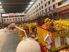-三亚新鸿港水果一级批发市场