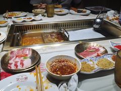 -芝小官毛肚火锅海鲜自助(淮安清江浦区新亚店)