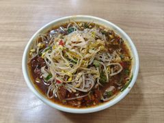-啊墨江牛烂烀米线