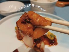 宫爆虾球配成都麻圆-南堂館川菜文化餐厅(天府店)
