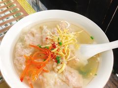 鲜肉馄饨-长人馄饨铺(解放街店)