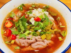 -李双猪·小龙虾·烧烤·羊肉煲(乐山店)