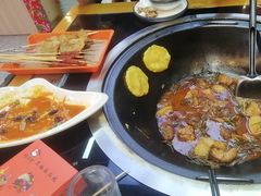 -炖四方东北铁锅炖·烧烤小龙虾(中豪国际店)
