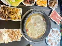 -野菌皇海景野生菌火锅(滨海大道店)