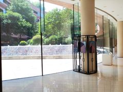 -鲜艳西餐厅(衡山路十二号华邑店)
