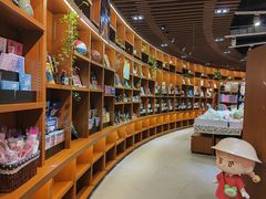 -博览书店(越秀悦汇天地店)