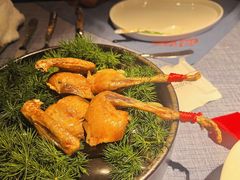 -弦月窗LUNETTE BY AMANDA(复兴路店)