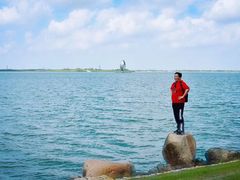 -上海滴水湖皇冠假日酒店