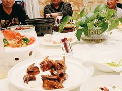-沪华海鲜大酒楼(南汇店)