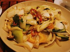 -Thai Market Restaurant( 04 Tran Quoc Toan)