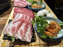 -明洞阿姨·韩式酱蟹烤肉·创意料理(三元桥店)