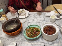 -小菜园新徽菜(宜兴八佰伴店)