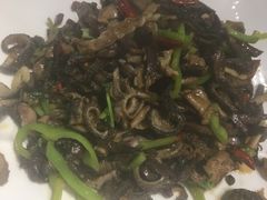 -蒙艾里民族传统菜蒙餐